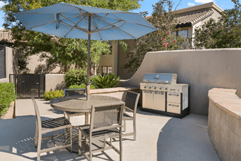 Picnic area w/ bbq